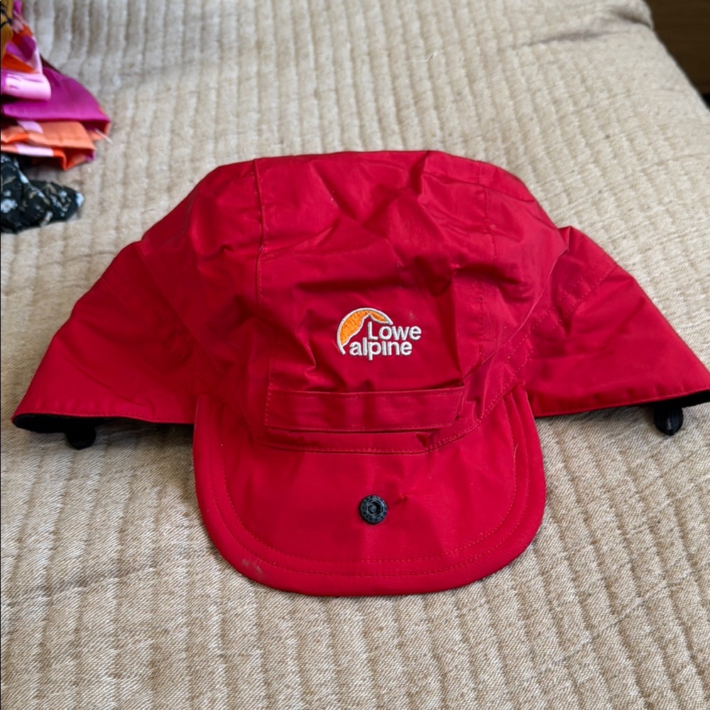 Lowe Alpine Red Mountain Cap